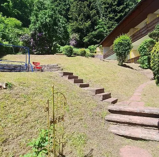 Atina باد ويلباد